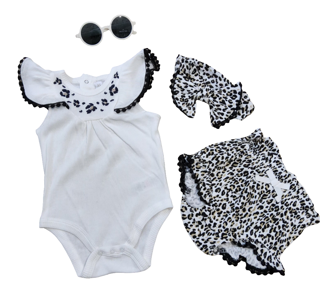Rachel Zoe Conjunto menina body, short, tiara e óculos de sol